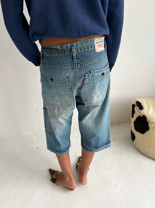 2004 engineered levis