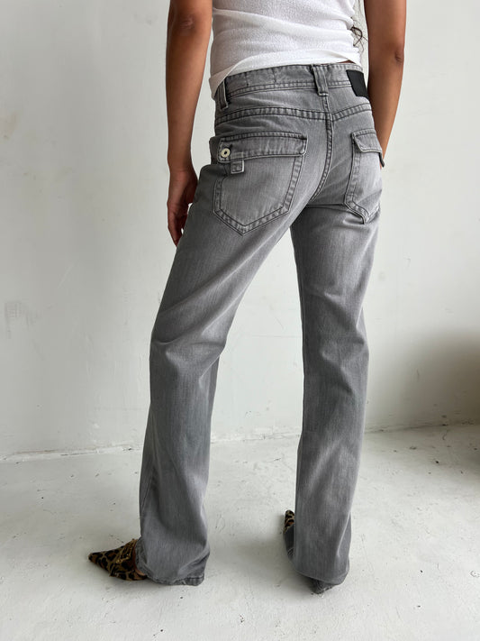 straight leg jean